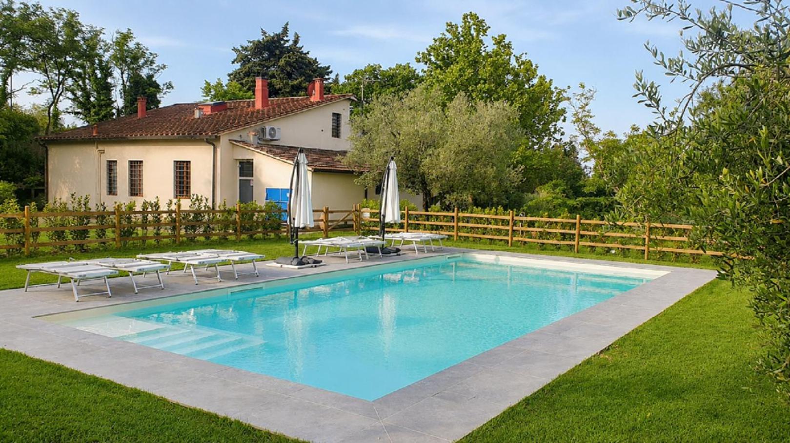 Appartamento con 2 Camere da Letto